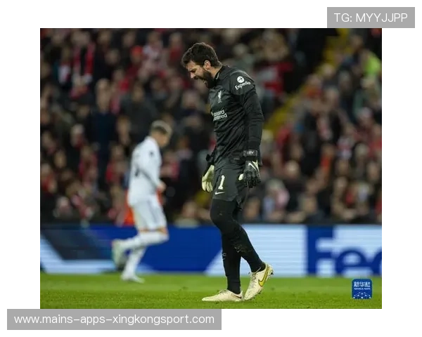 维尼修斯门前补射完成逆转